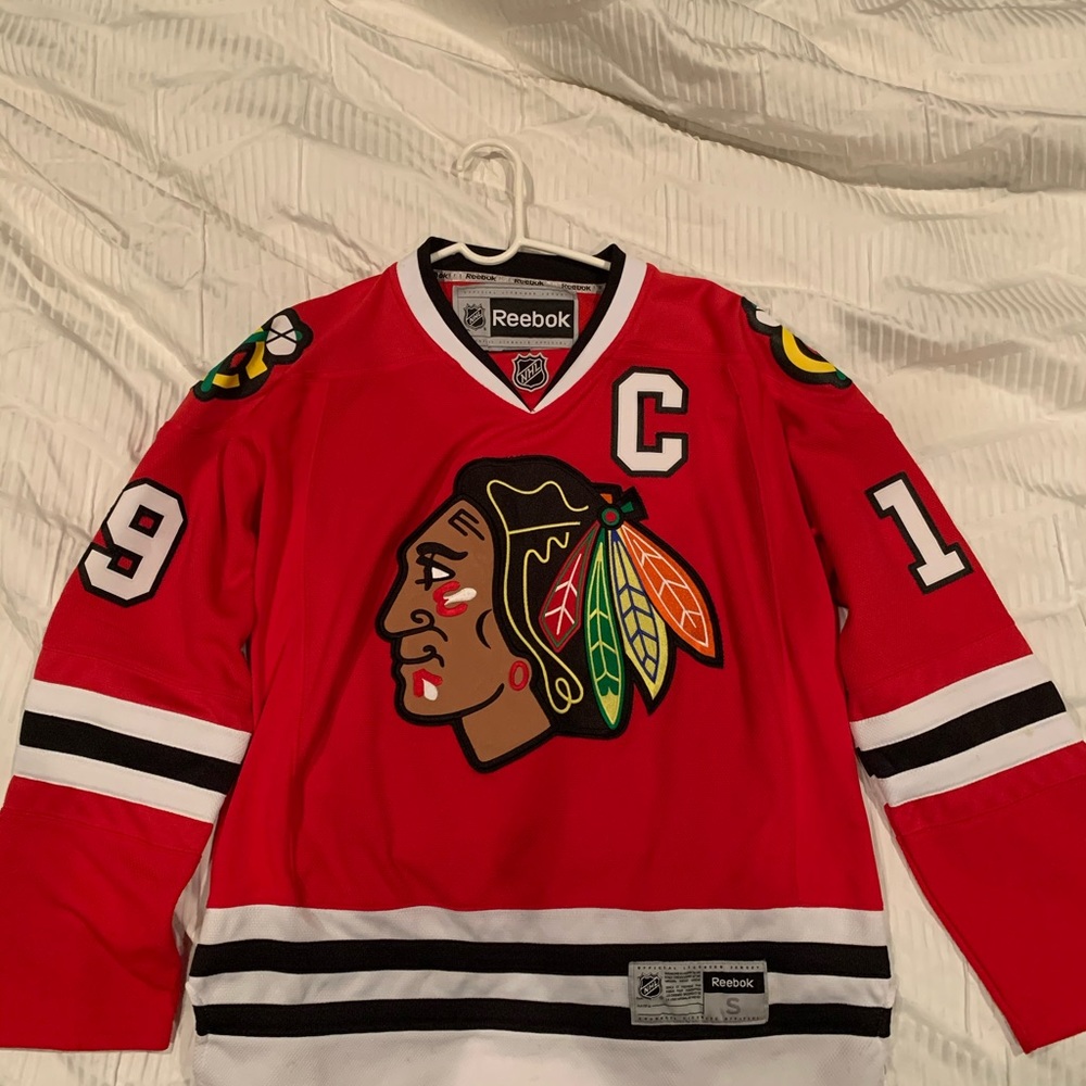Jonathan Toews Chicago Blackhawks Jersey